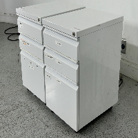 3 Drawer Rolling Cabinet image 1
